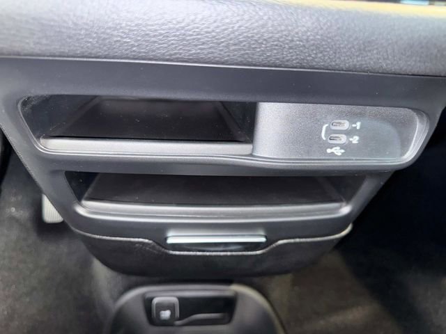 New 2026 Chrysler Pacifica Select image 26