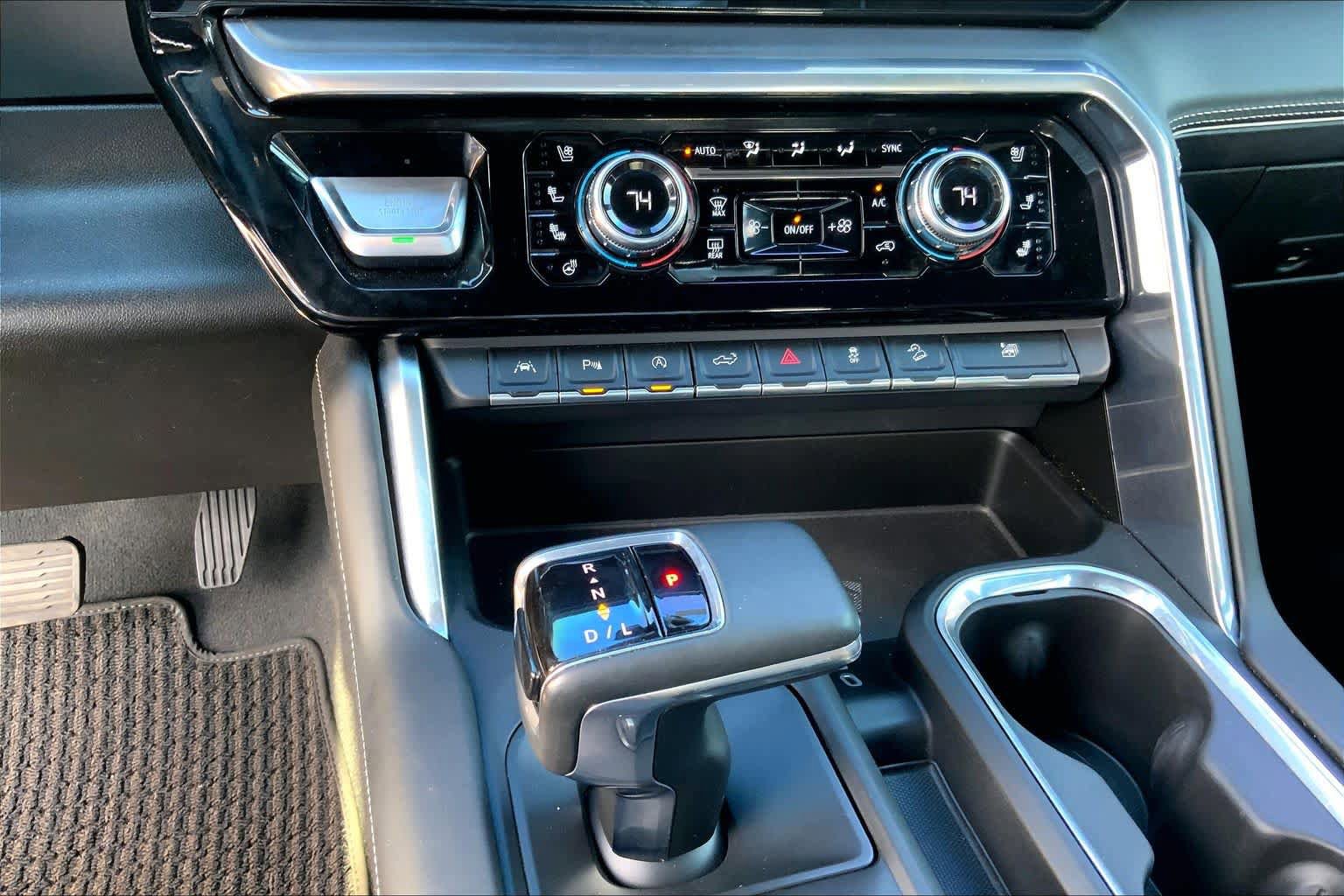 Certified 2023 GMC Sierra 1500 Denali Ultimate AWD/4WD image 32