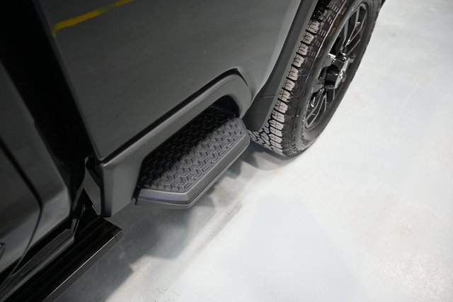 New 2026 Chevrolet Silverado 2500 High Country w/ Midnight Edition image 32