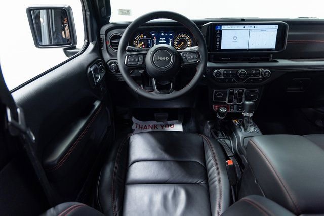 Used 2024 Jeep Gladiator Rubicon w/ Convenience Group image 3
