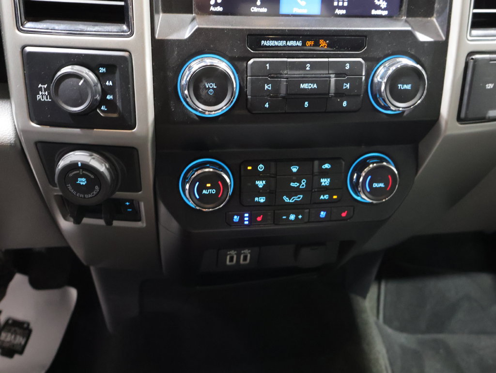 Used 2019 Ford F150 Lariat w/ Equipment Group 501A Mid AWD/4WD image 28