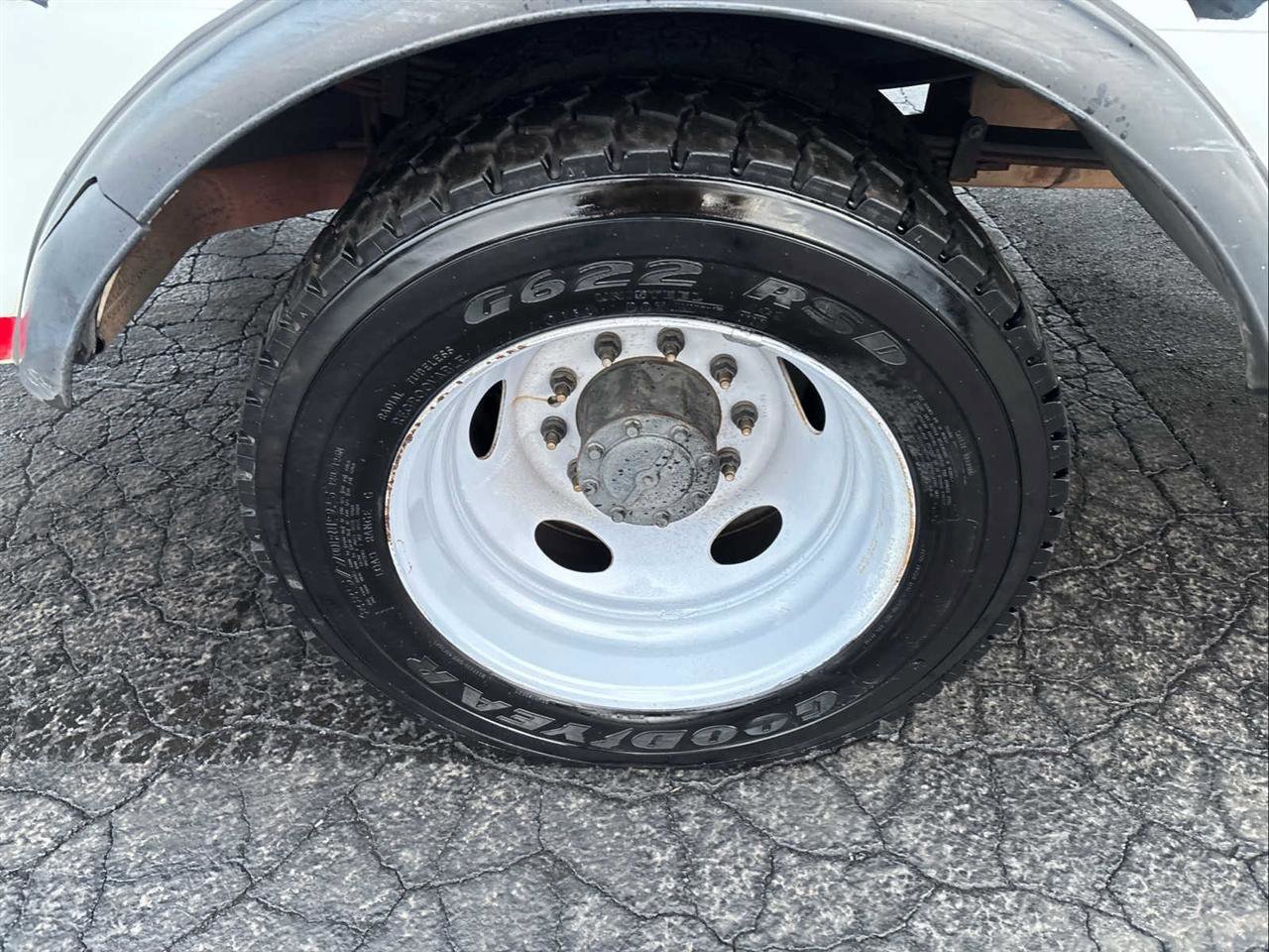 Used 2019 Ford F550 2WD Regular Cab Super Duty image 9