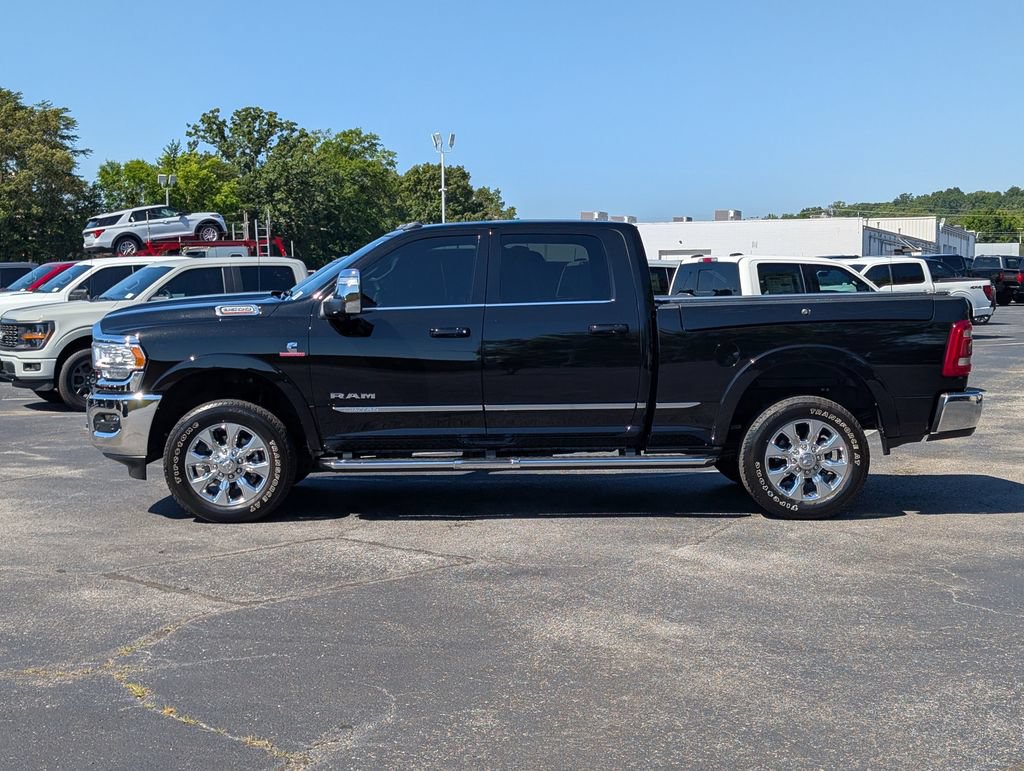 Used 2024 RAM 3500 Limited AWD/4WD image 5