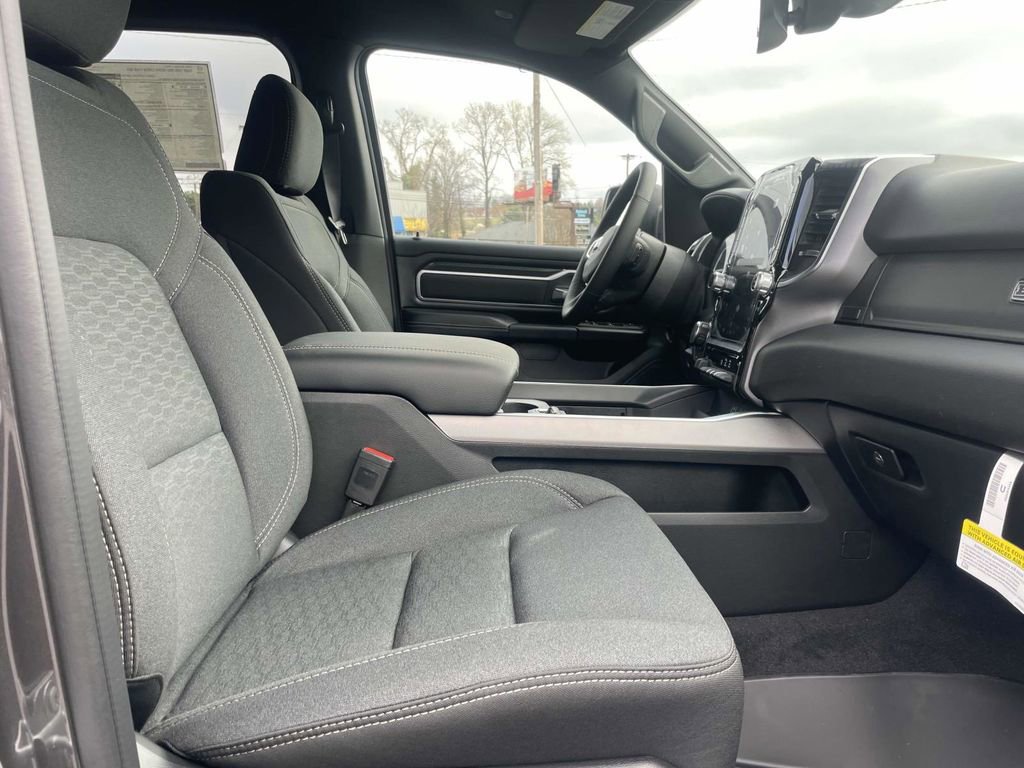 New 2026 RAM 1500 Big Horn AWD/4WD image 14