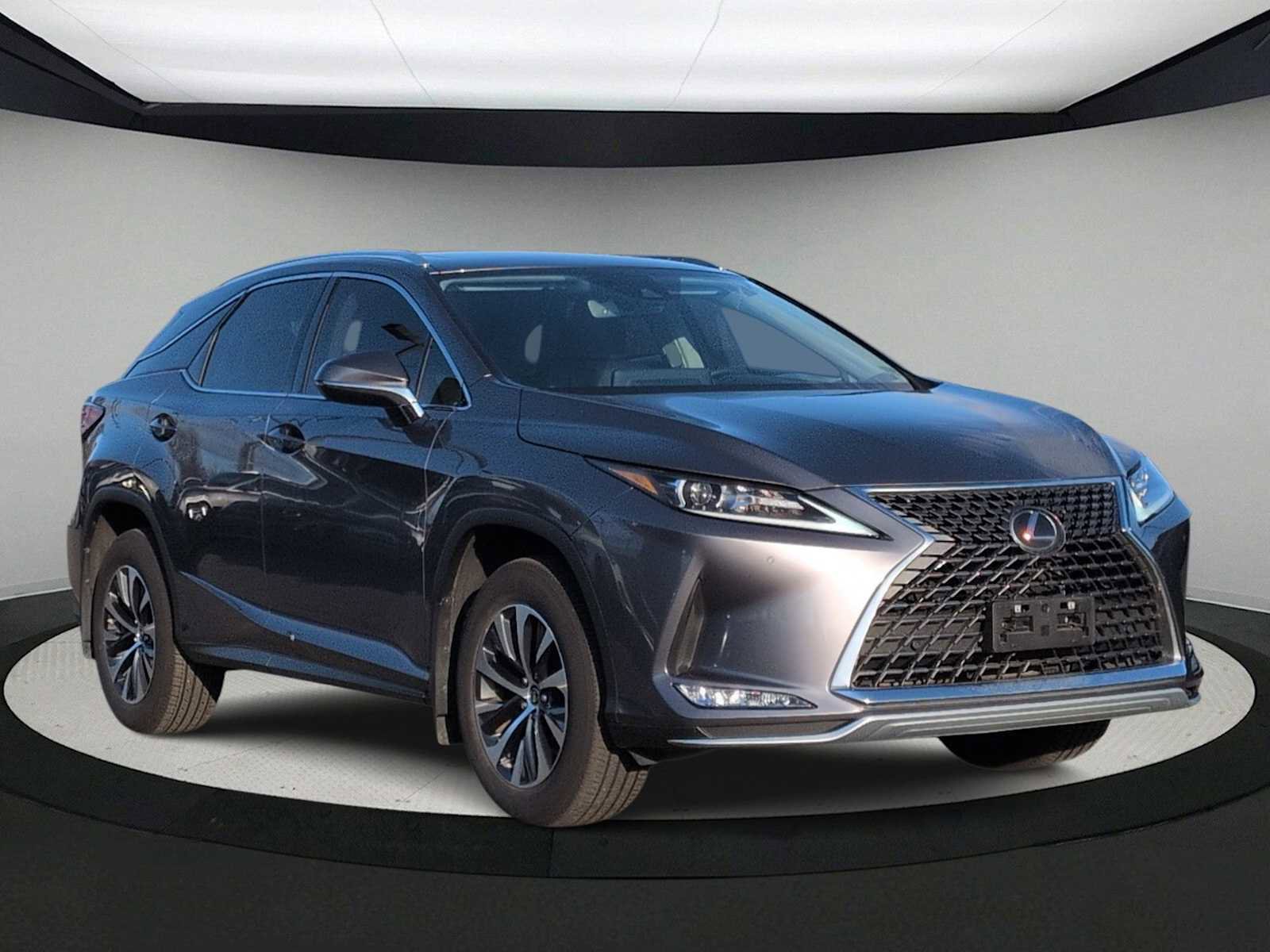 Used 2022 Lexus RX 350 AWD w/ Premium Package image 2
