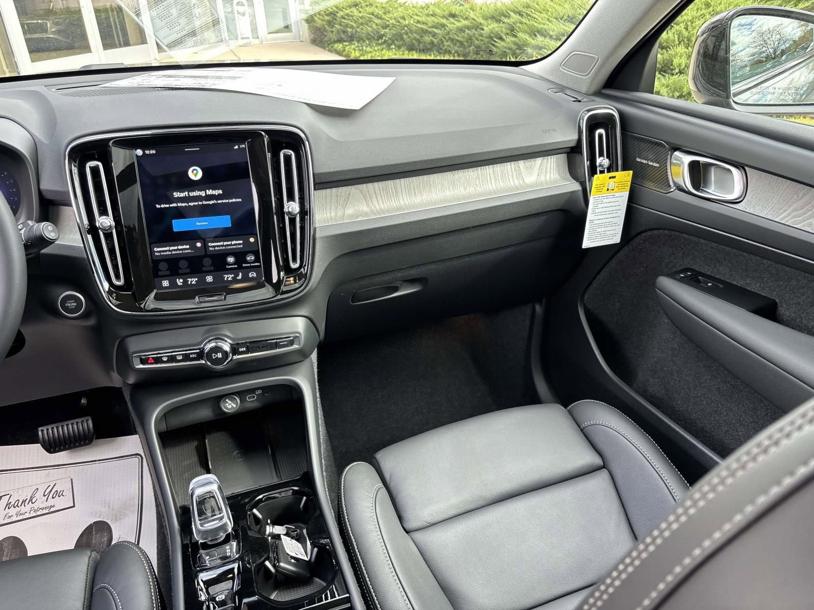 New 2026 Volvo XC40 B5 Ultra w/ Protection Package Premier AWD/4WD image 31