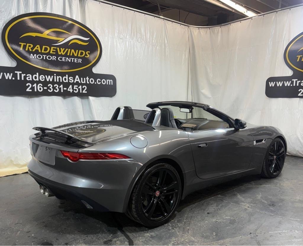 Used 2017 Jaguar F-TYPE Convertible RWD image 6