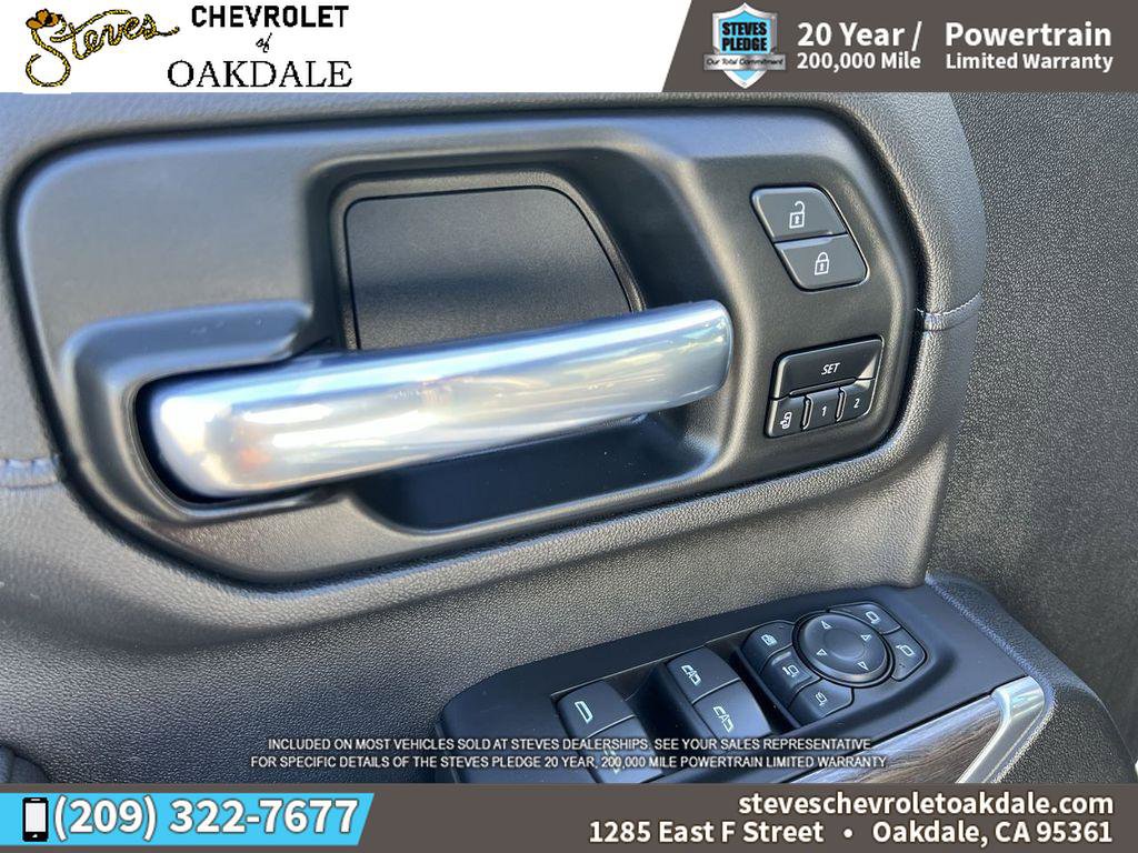 Used 2022 Chevrolet Silverado 2500 LTZ w/ LTZ Convenience Package image 27