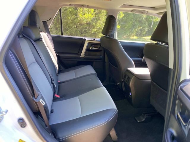 Used 2019 Toyota 4Runner SR5 Premium AWD/4WD image 32