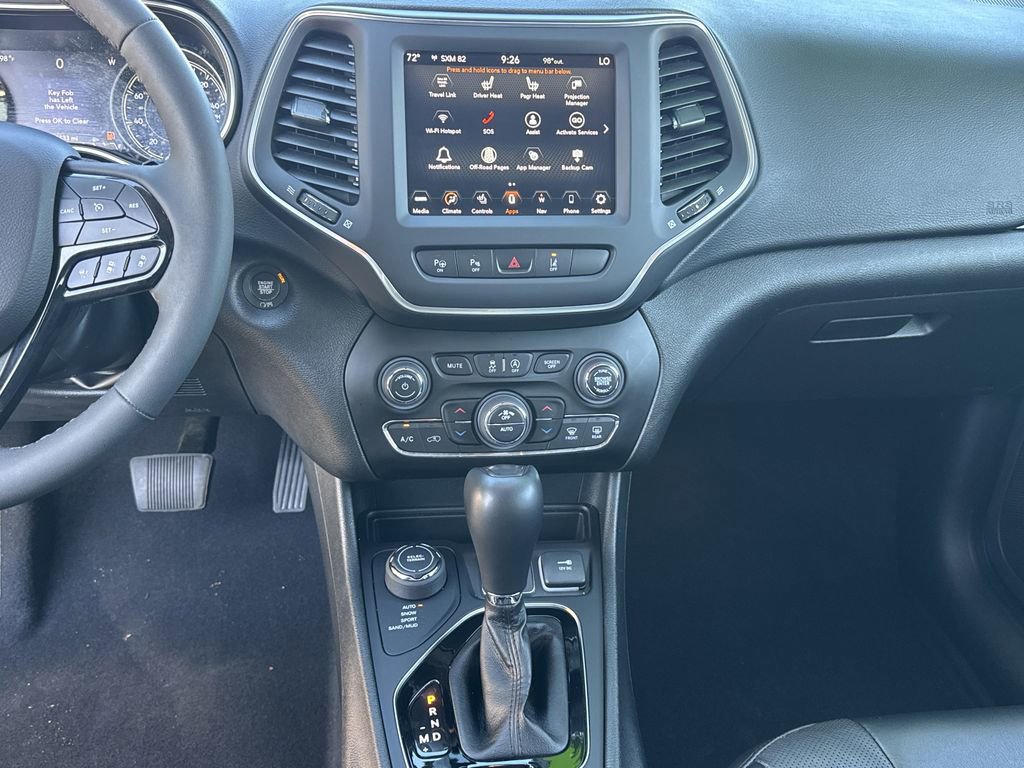 Used 2023 Jeep Cherokee Altitude Lux image 28