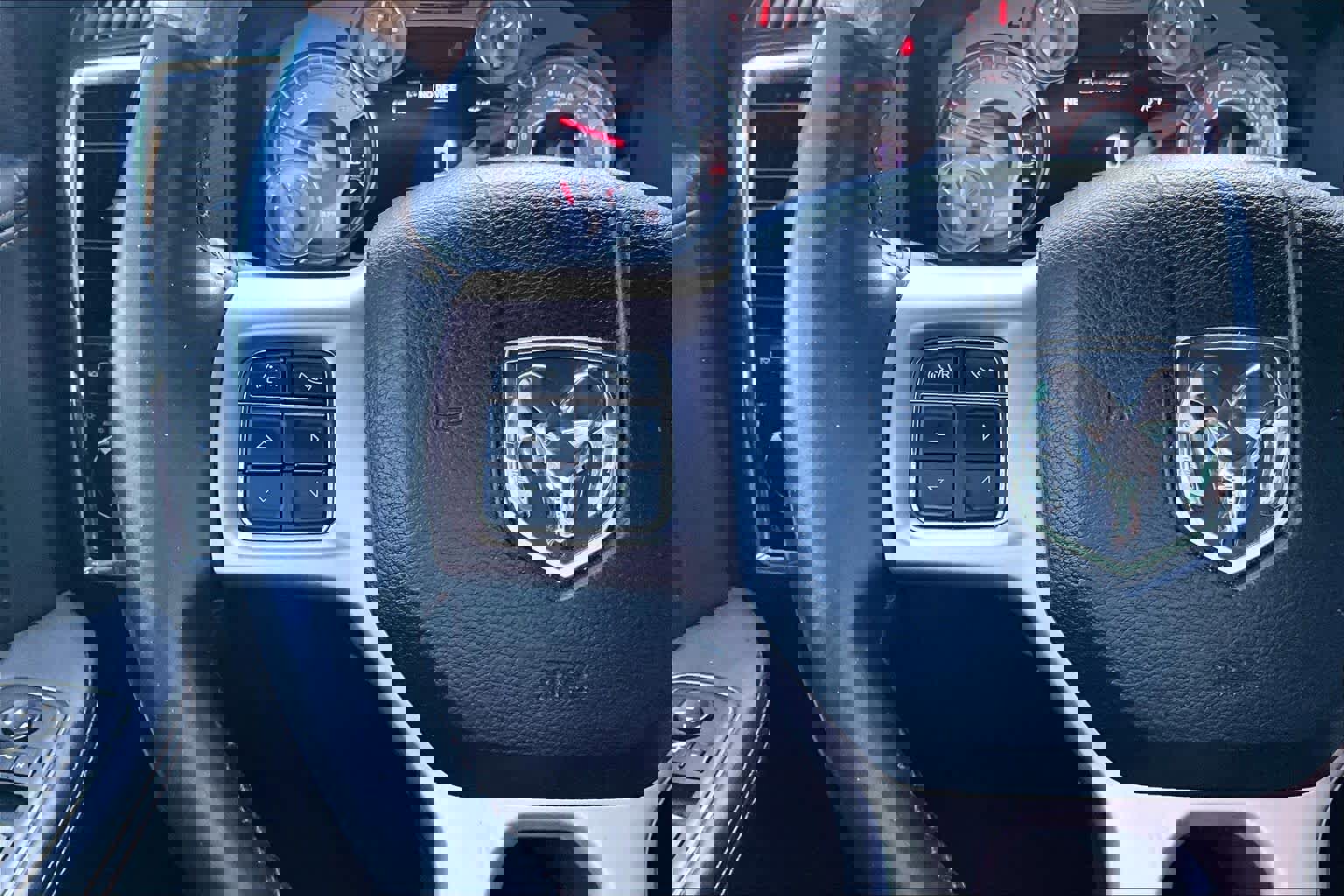 Used 2013 RAM 1500 Laramie Longhorn w/ Convenience Group AWD/4WD image 16