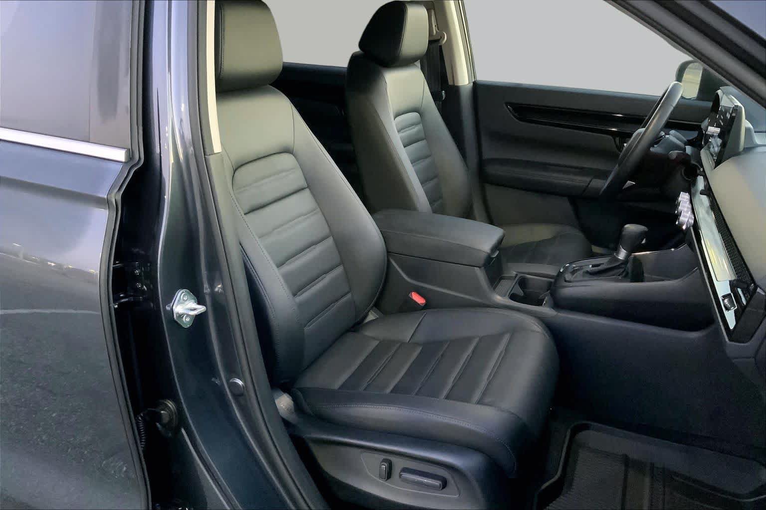 Used 2025 Honda CR-V EX-L image 9