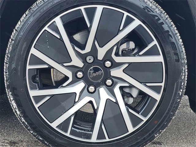 Used 2025 Jeep Wagoneer S Limited image 17