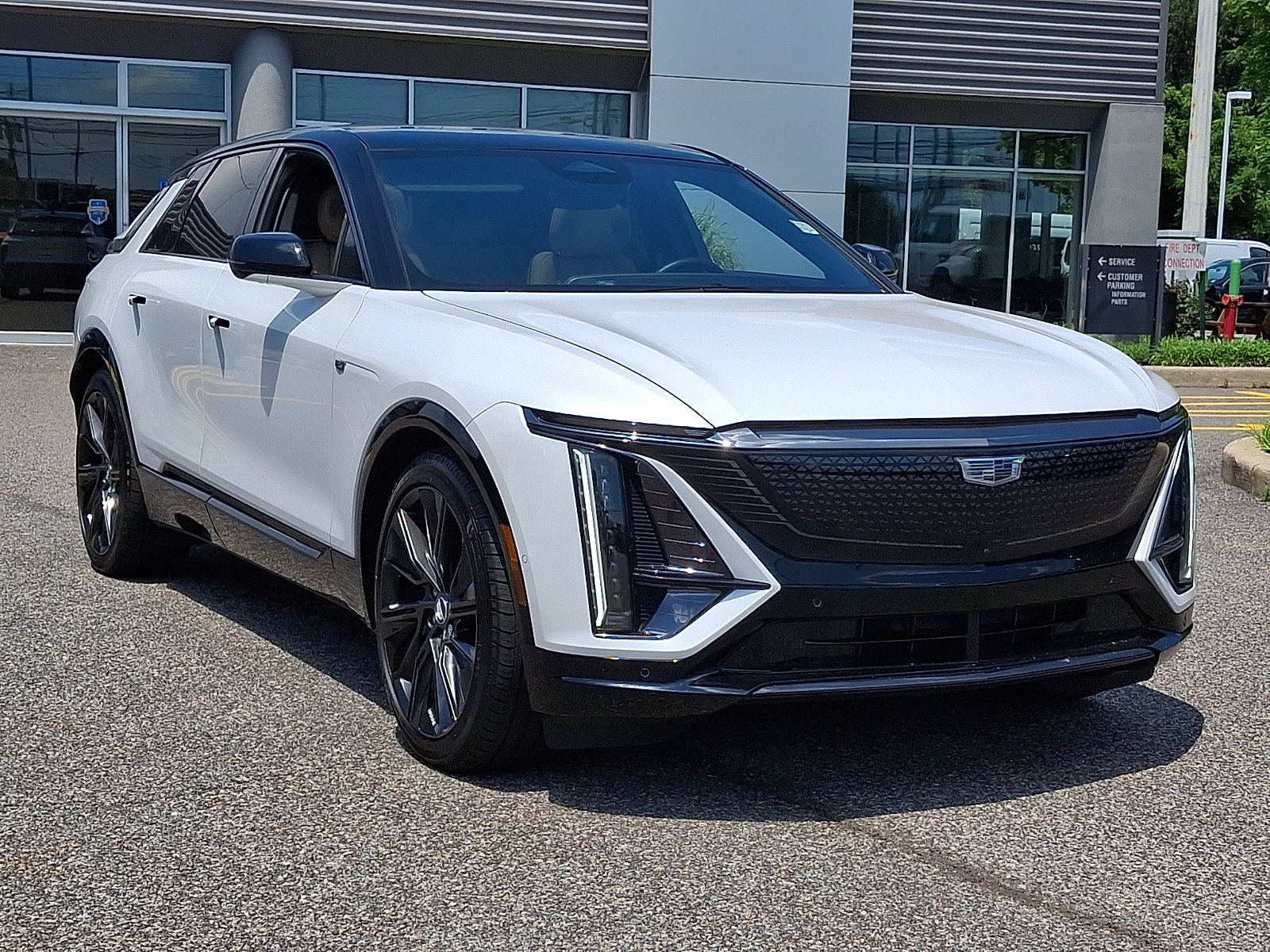 Used 2024 Cadillac Lyriq Sport w/ Nappa Leather Package RWD image 2