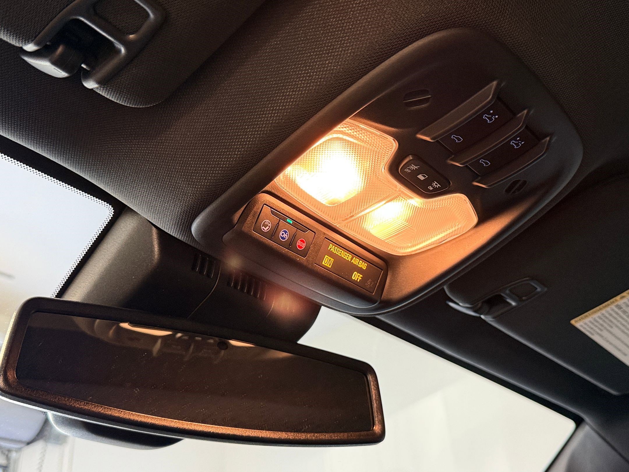 Used 2023 Chevrolet Colorado ZR2 w/ ZR2 Convenience Package III image 17