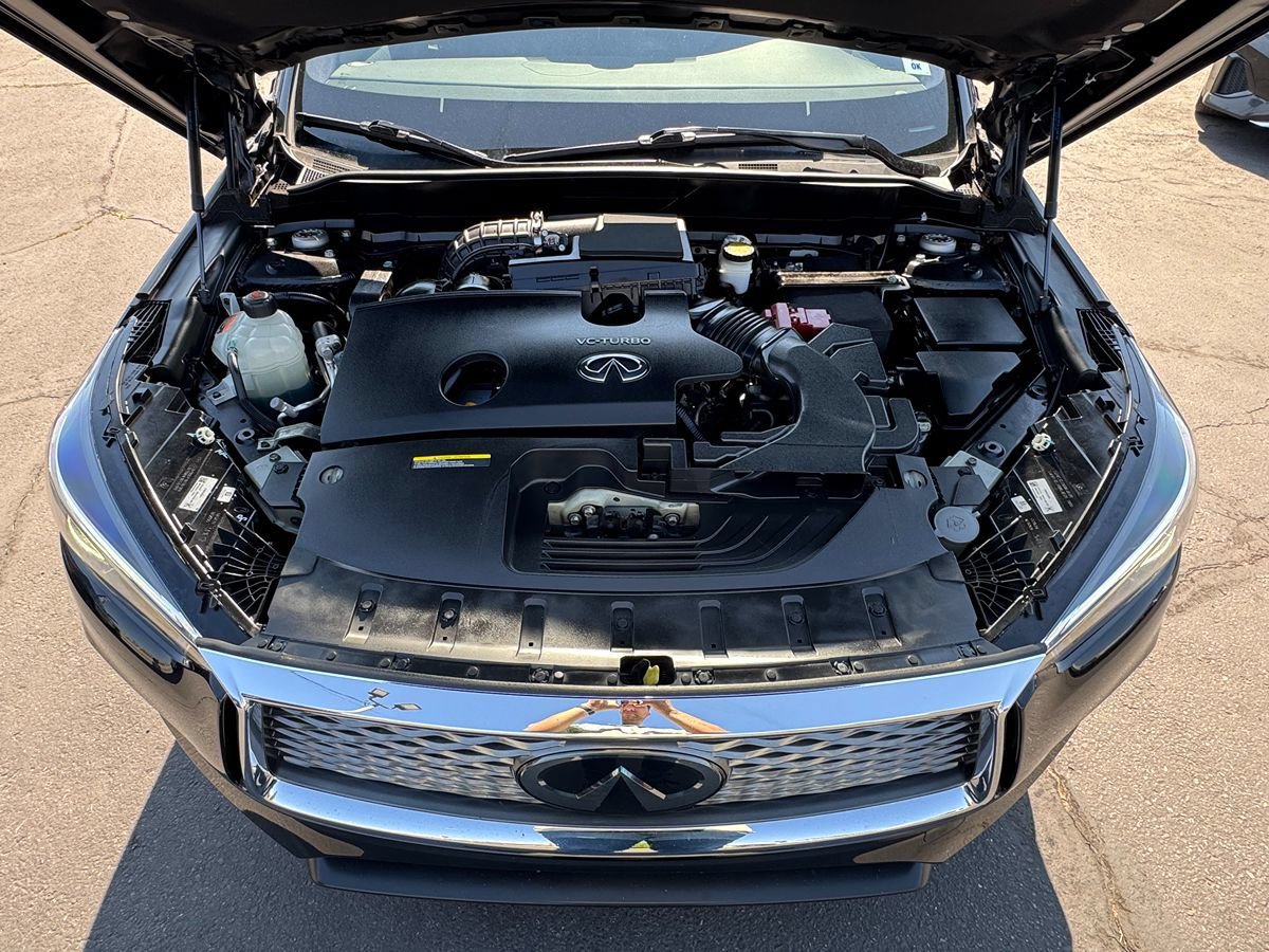 Used 2019 INFINITI QX50 Essential w/ Sensory Package AWD/4WD image 36