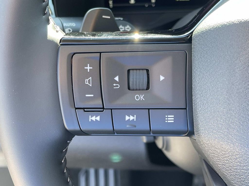New 2026 Nissan Pathfinder Platinum AWD/4WD image 35