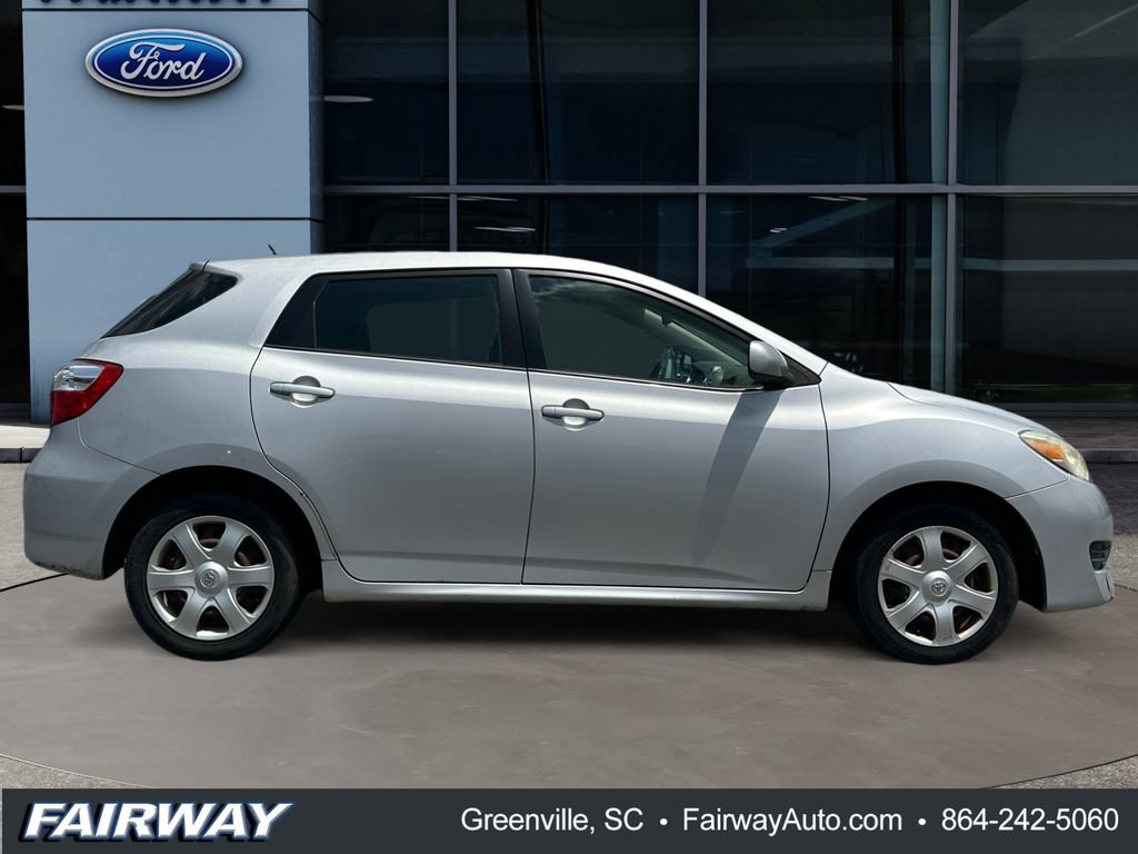 Used 2009 Toyota Matrix FWD image 9