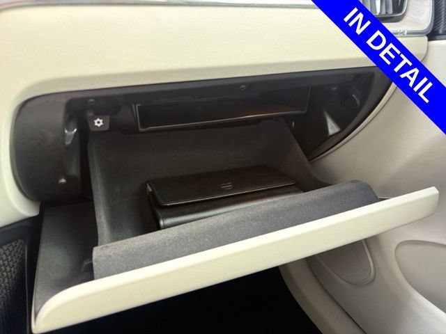 Used 2019 Volvo XC60 T5 Inscription w/ Protection Package AWD/4WD image 33