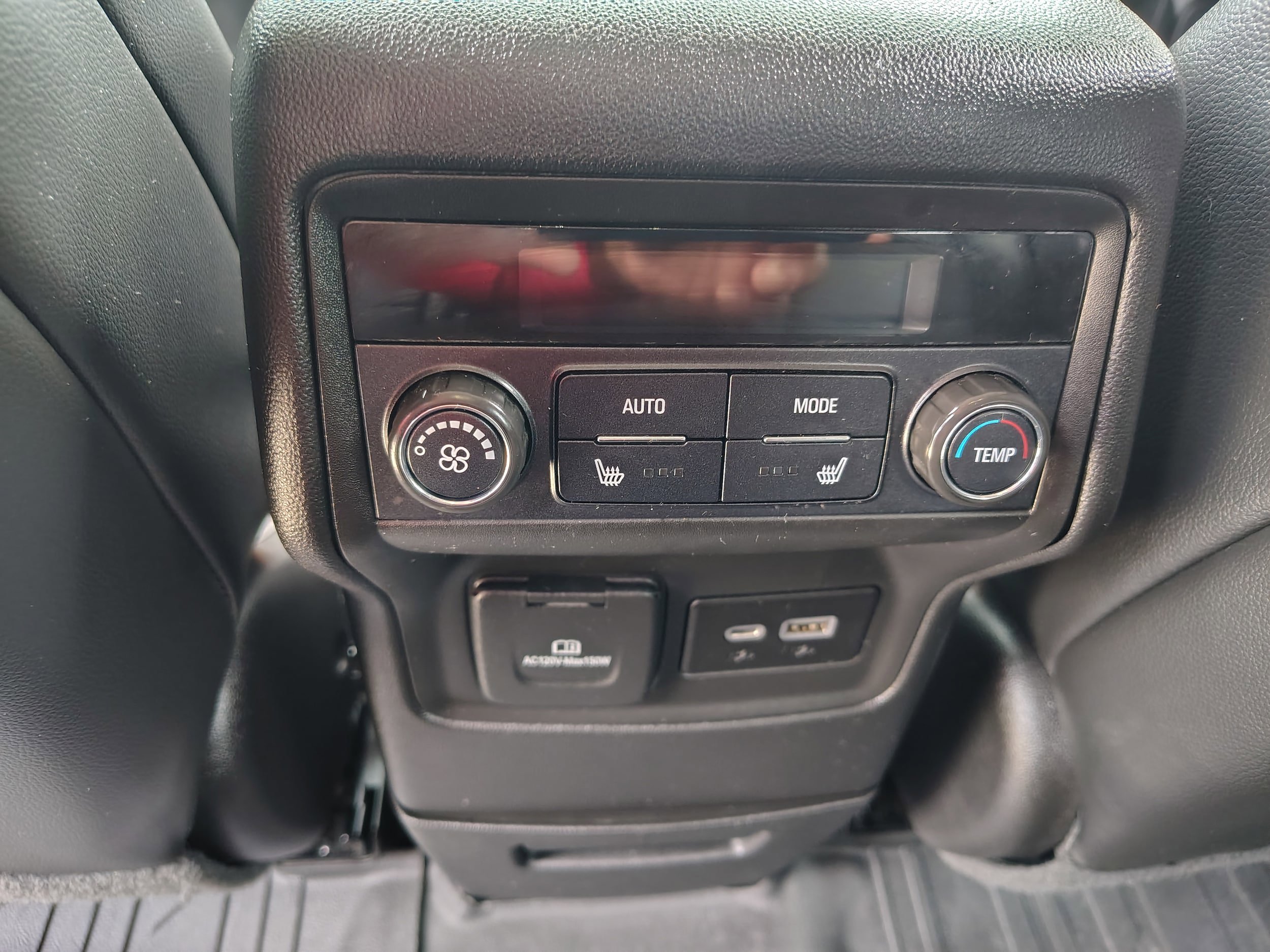 Used 2022 GMC Acadia AT4 w/ Preferred Package AWD/4WD image 31