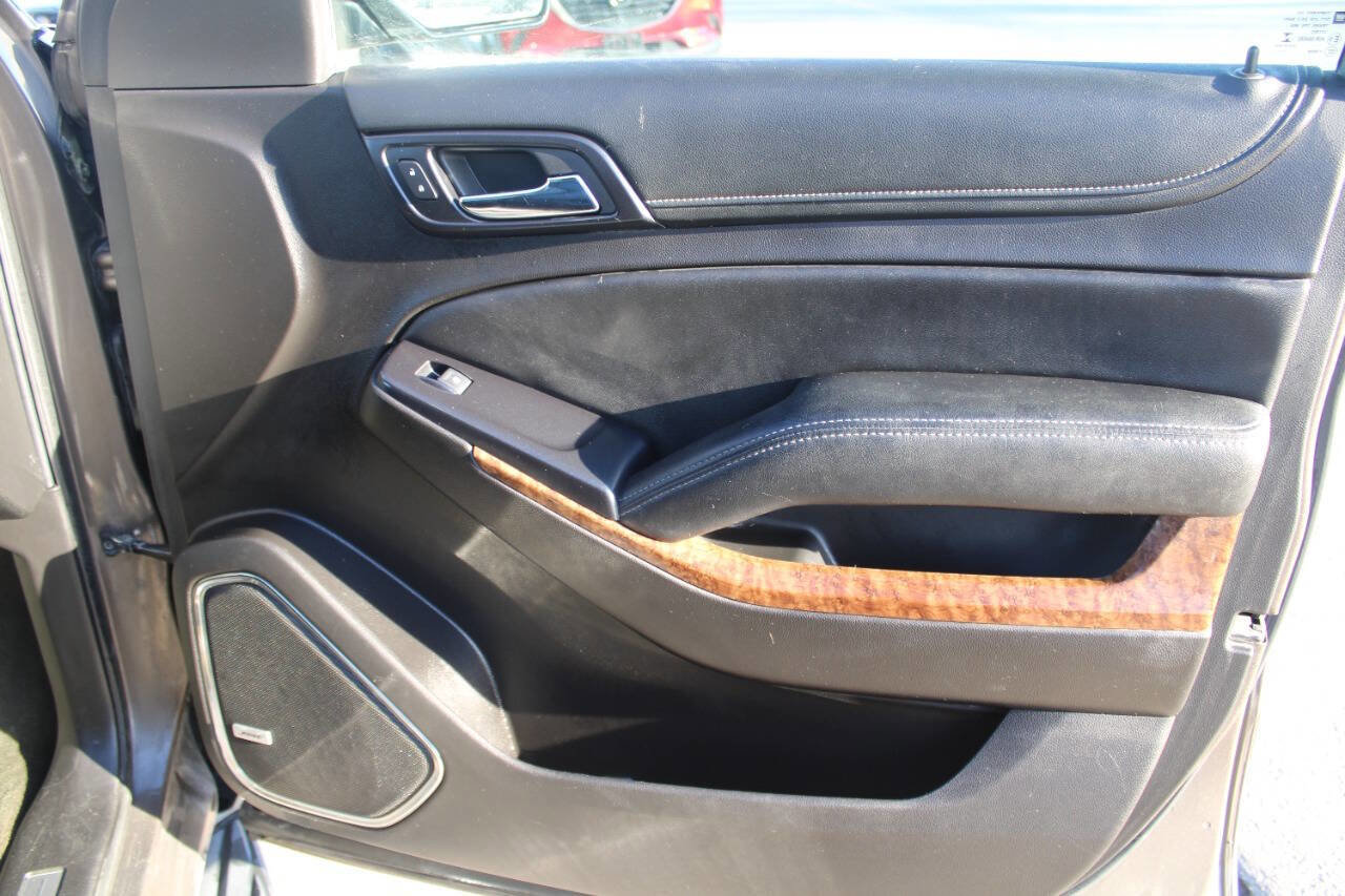 Used 2015 Chevrolet Tahoe LTZ image 12