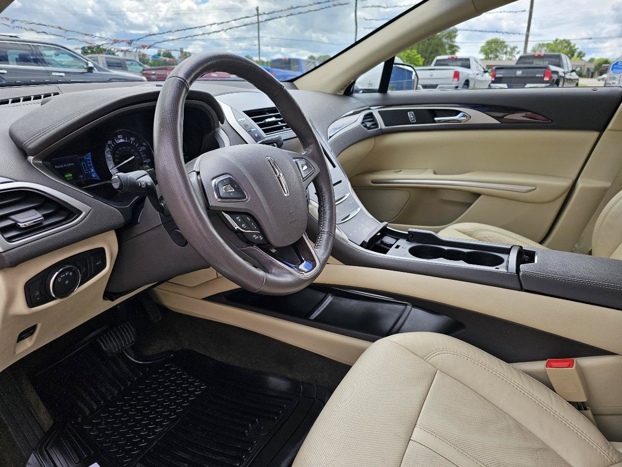 Used 2014 Lincoln MKZ Hybrid w/ Equipment Group 202A Reserve FWD image 13