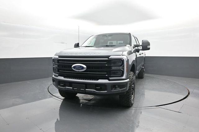 New 2026 Ford F250 Platinum image 3