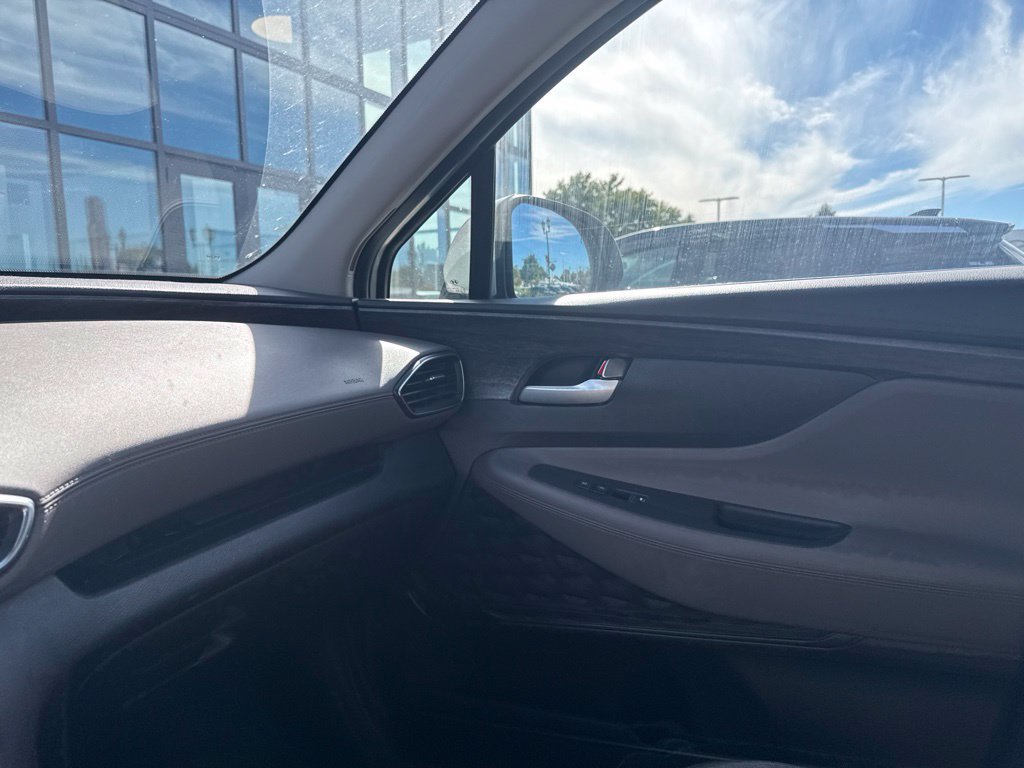 Used 2019 Hyundai Santa Fe SE AWD/4WD image 5