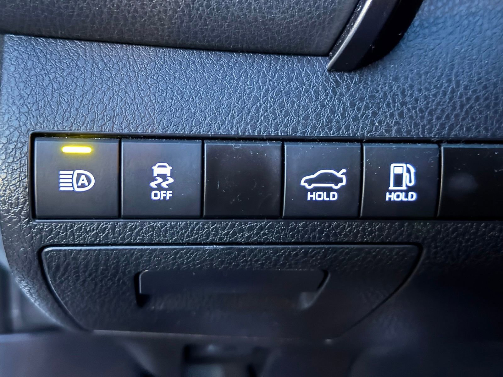 Used 2023 Toyota Camry LE FWD image 34