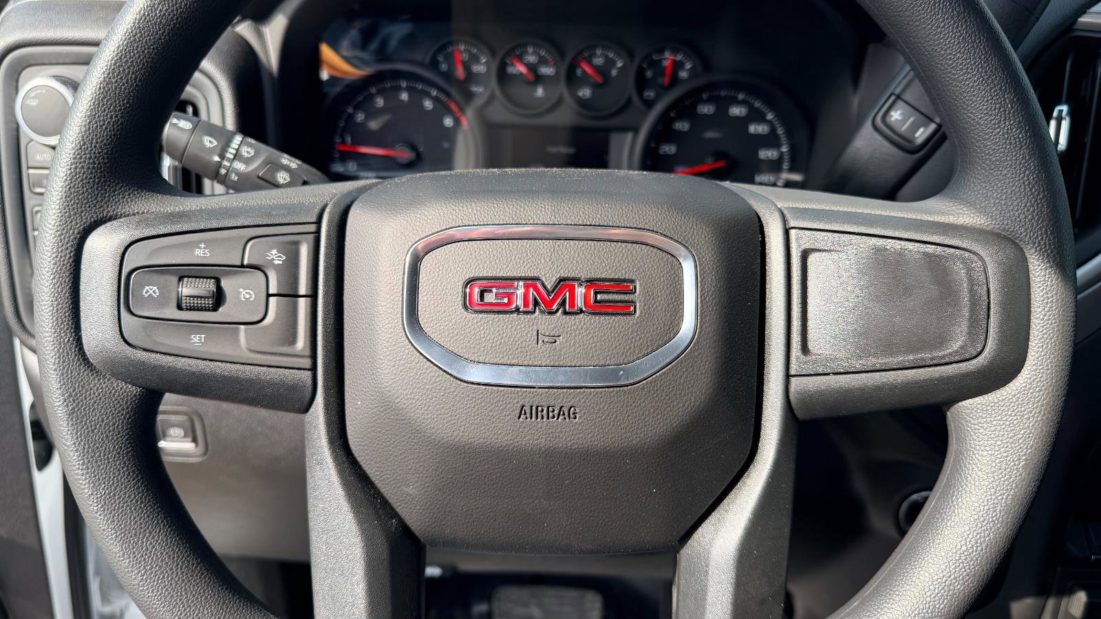 New 2026 GMC Sierra 3500 Pro w/ Convenience Package image 16