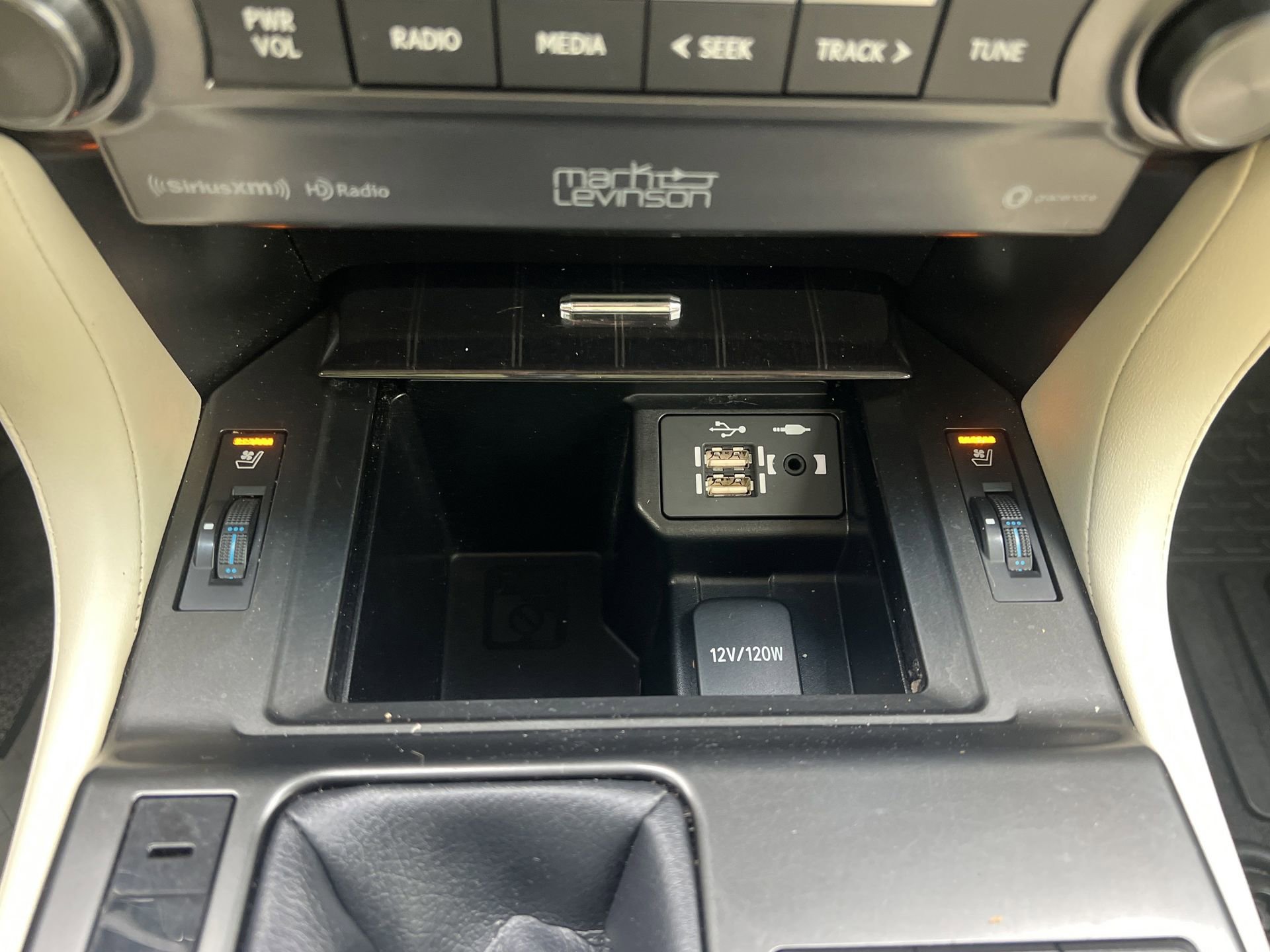 Used 2023 Lexus GX 460 Premium AWD/4WD image 7