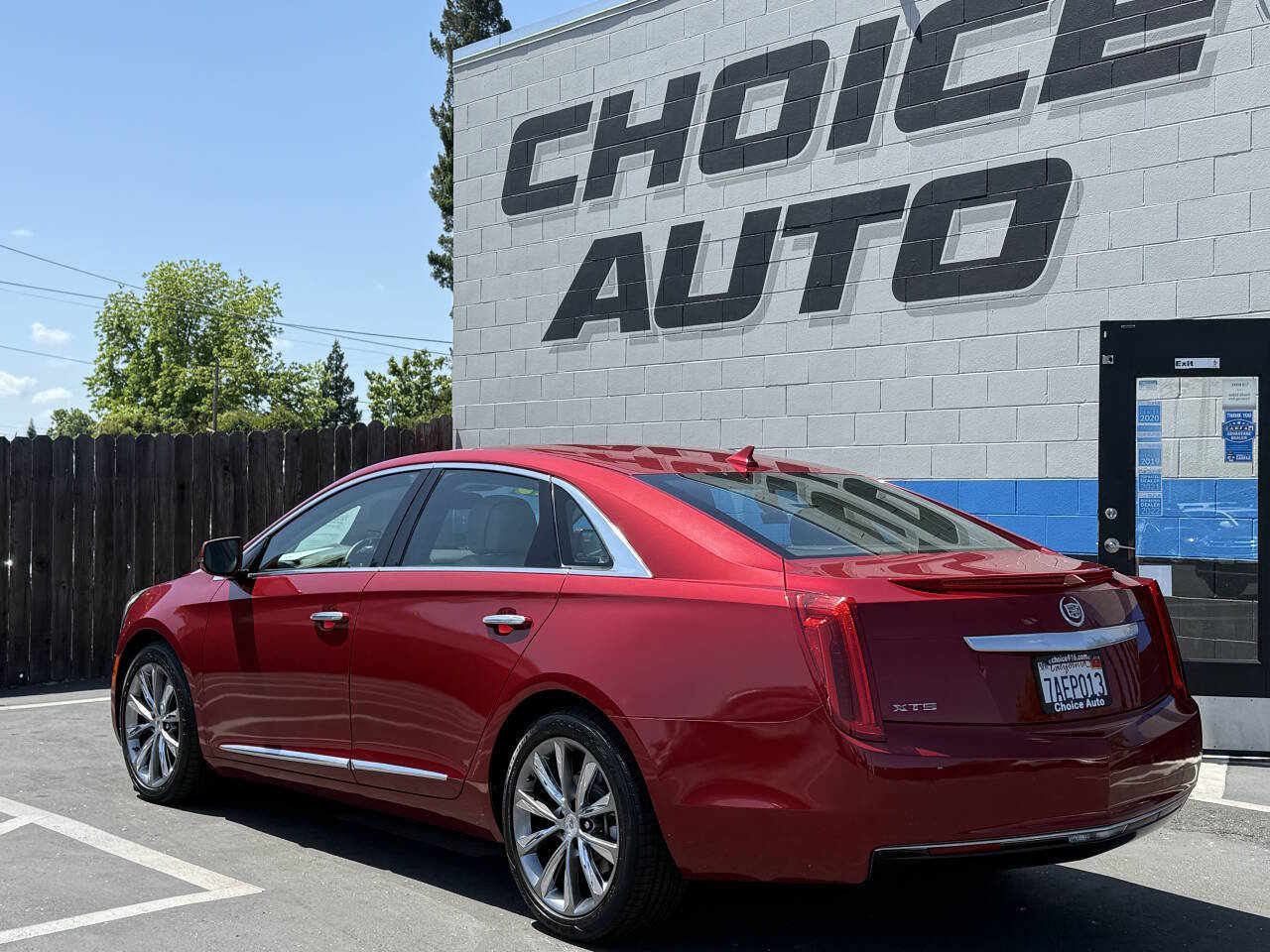 Used 2013 Cadillac XTS FWD image 23