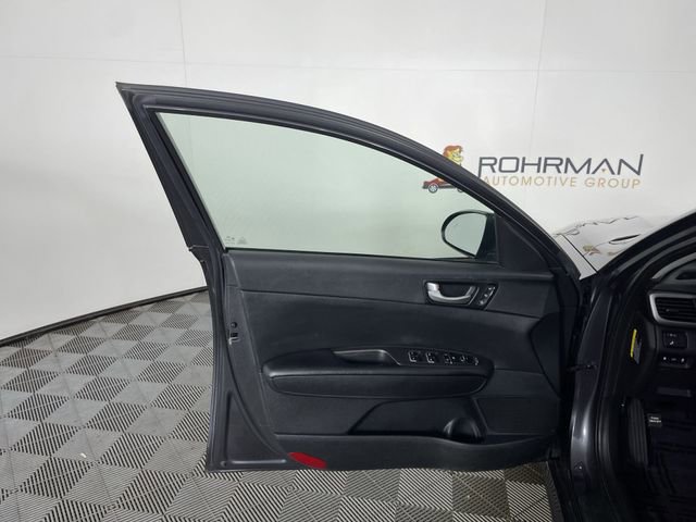 Used 2016 Kia Optima LX w/ Technology Package image 32