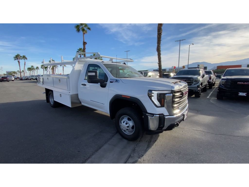 New 2026 GMC Sierra 3500 Pro w/ Convenience Package image 2