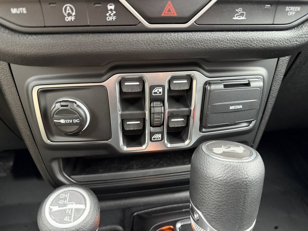 New 2026 Jeep Wrangler Unlimited Sport AWD/4WD image 23