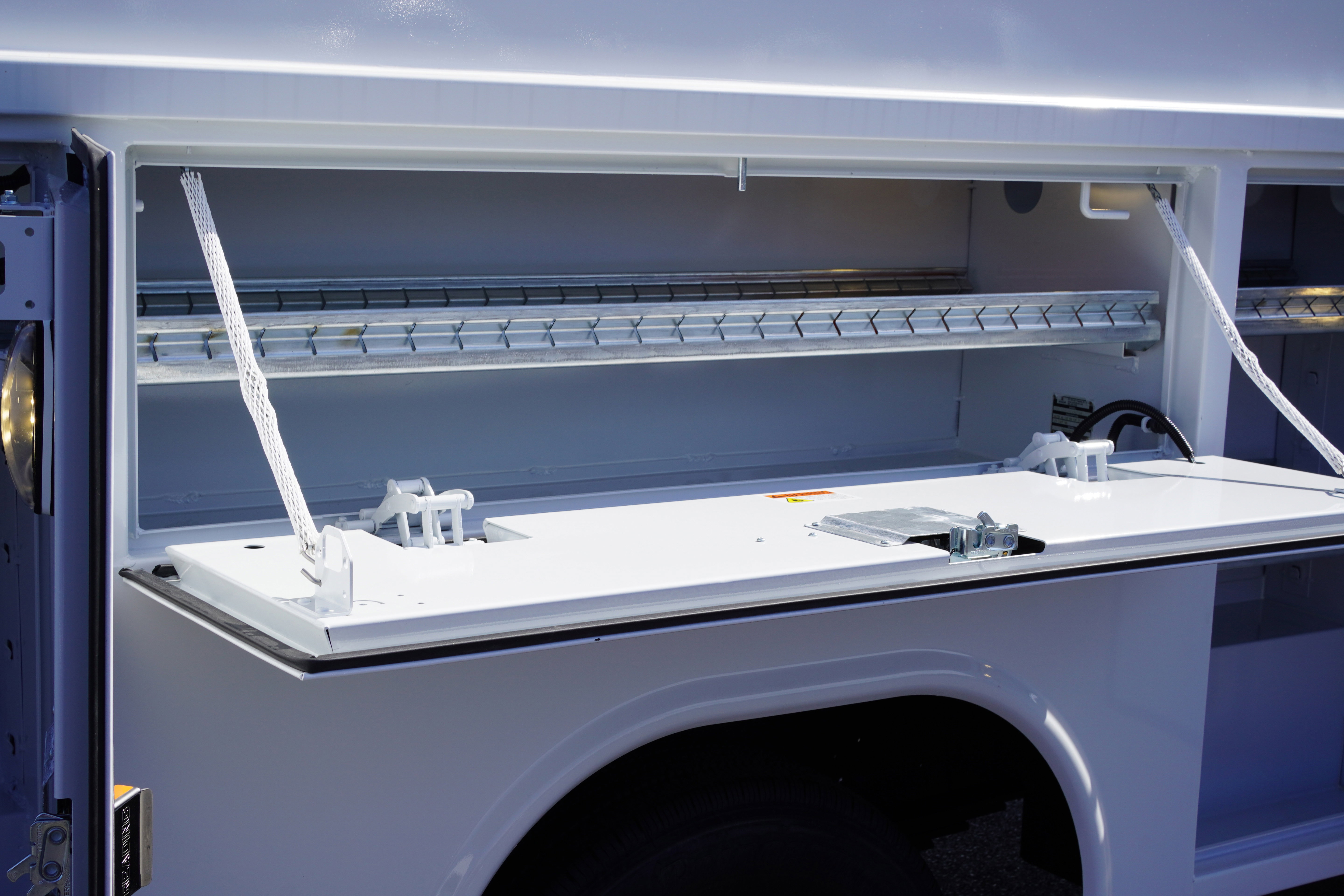 New 2025 GMC Savana 3500 w/ Power Convenience Package image 12