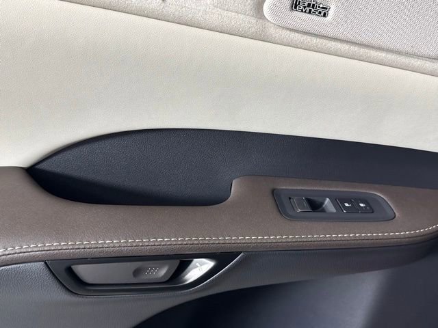 New 2026 Lexus RX 450h AWD image 24