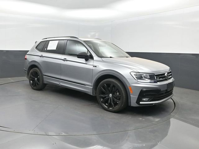 Used 2021 Volkswagen Tiguan SE R-Line FWD image 32