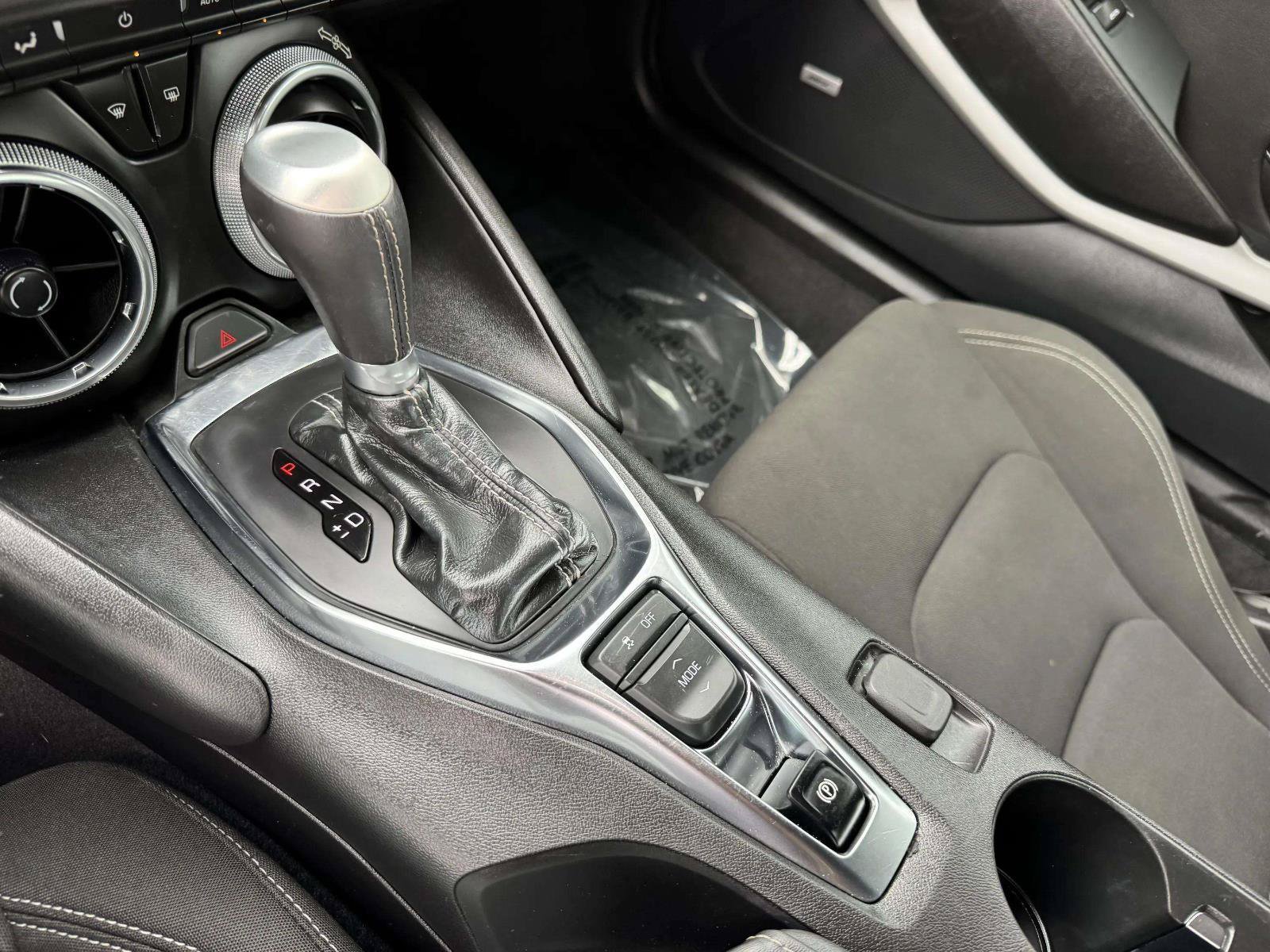 Used 2023 Chevrolet Camaro LT w/ Technology Package RWD image 26