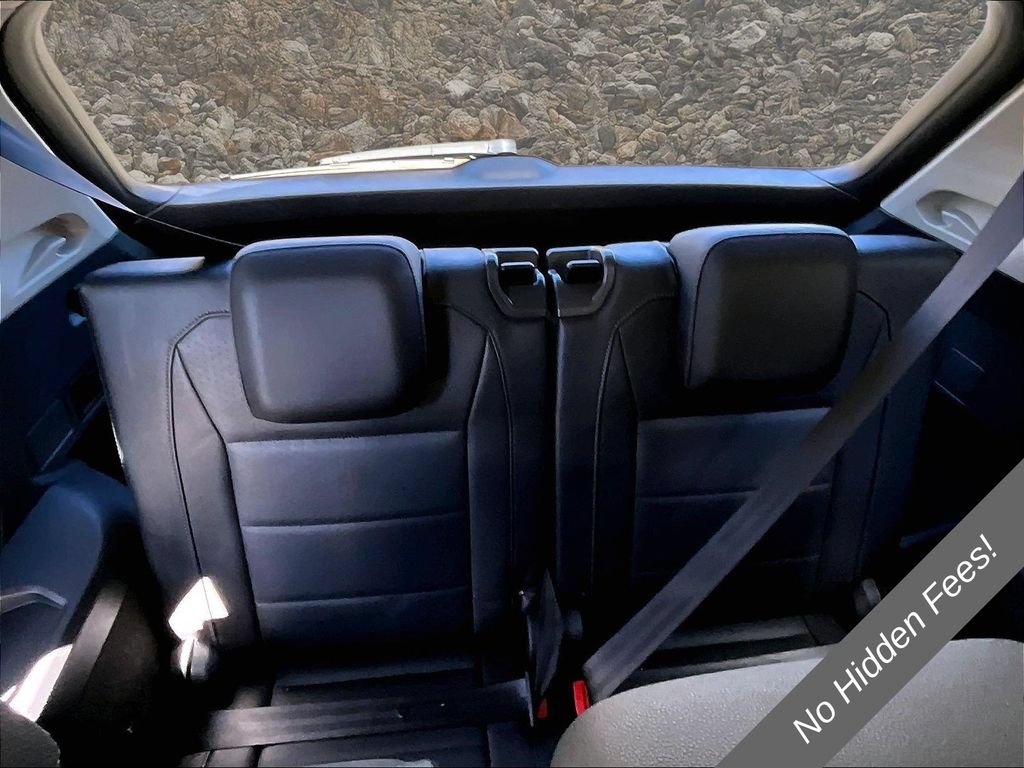Used 2020 Volkswagen Tiguan SE FWD image 26