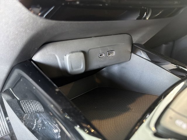 New 2026 Chevrolet Trax ACTIV w/ Driver Confidence Package FWD image 25
