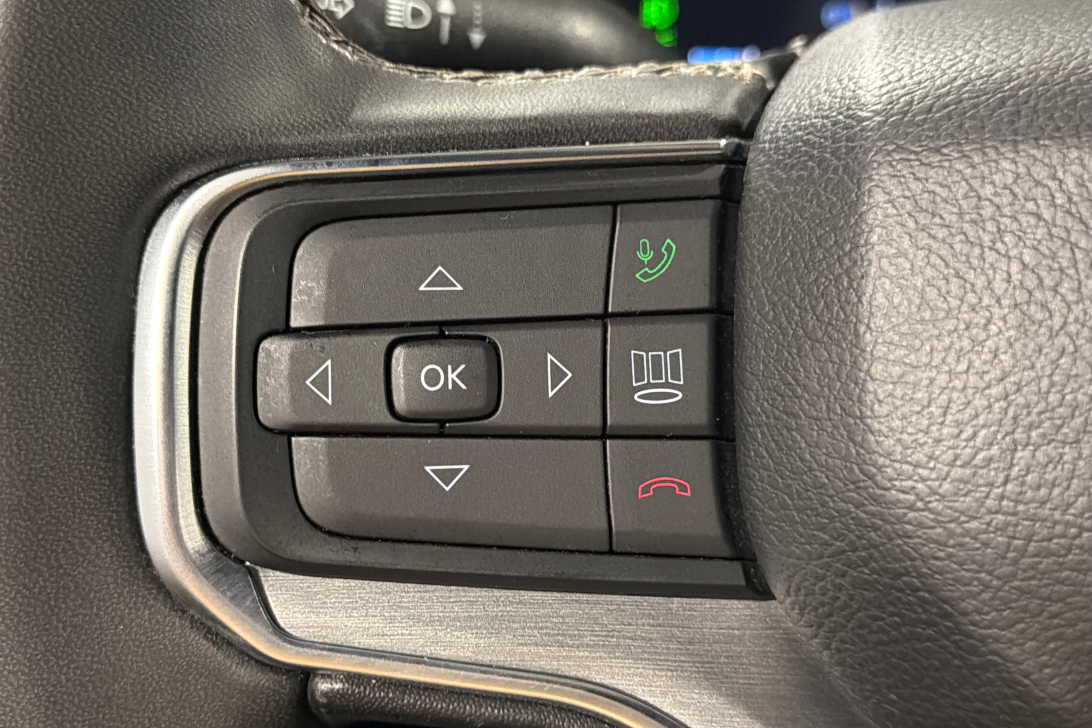 Used 2024 Jeep Wagoneer Series II AWD/4WD image 25