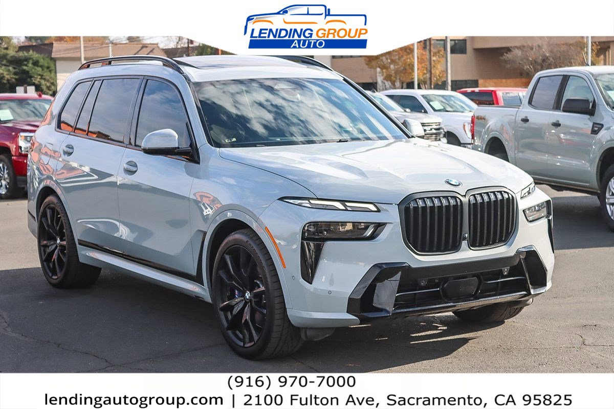 Used 2023 BMW X7 xDrive40i w/ M Sport Package image 5