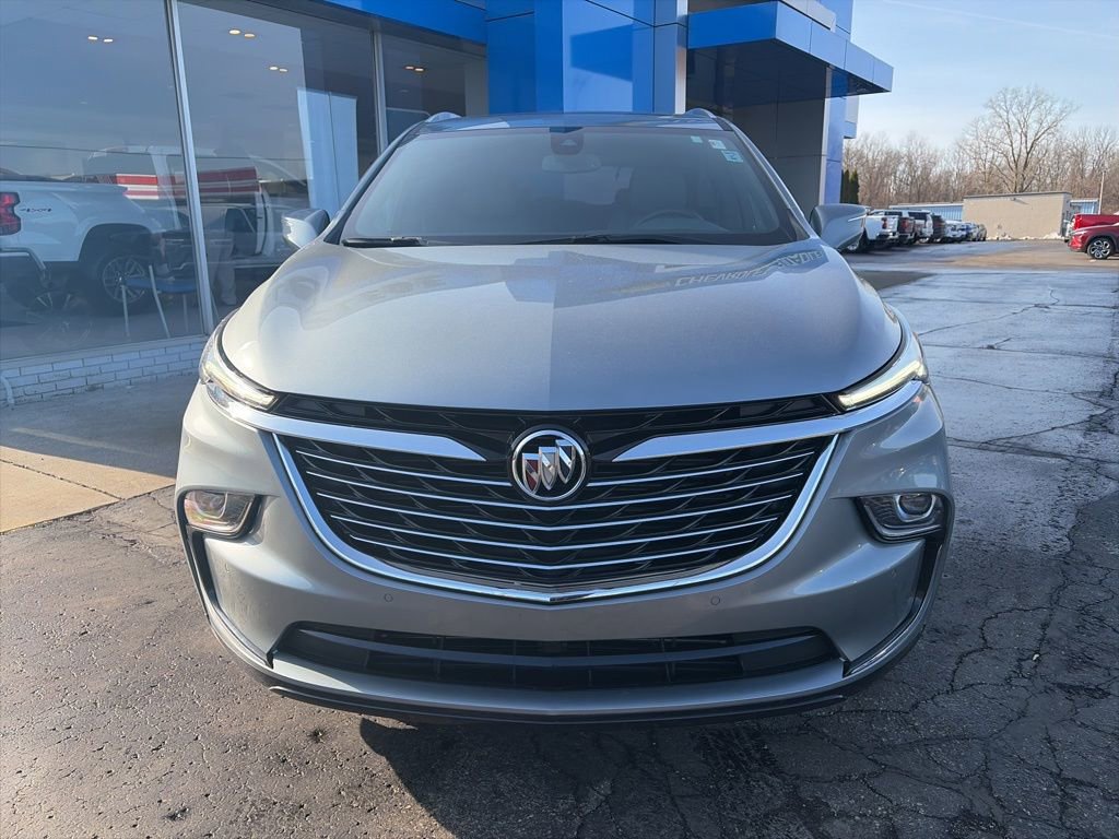 Used 2023 Buick Enclave Essence w/ Experience Buick Package image 4