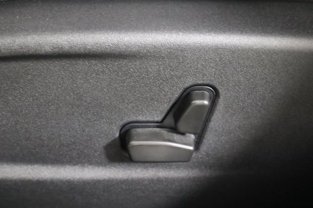 Used 2021 Dodge Charger SXT RWD image 23
