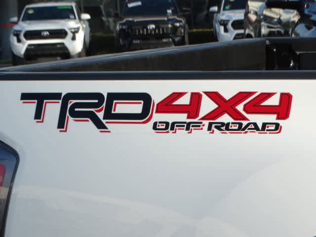 Certified 2023 Toyota Tacoma TRD Off-Road image 9