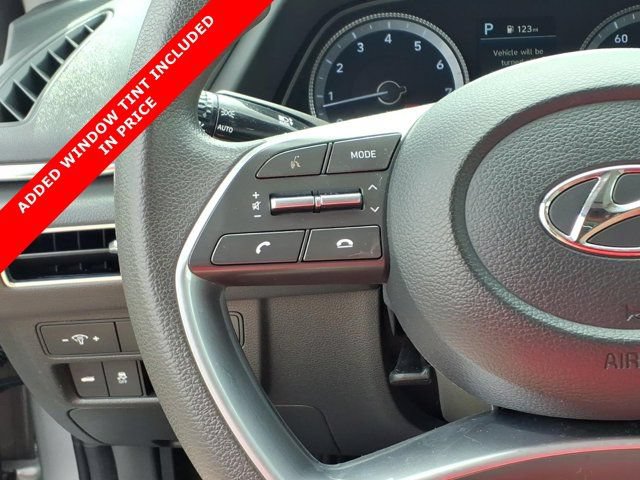 Used 2023 Hyundai Sonata SEL w/ Winter Weather Package FWD image 17