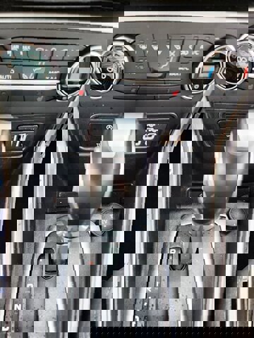 Used 2019 Ford EcoSport SE image 31