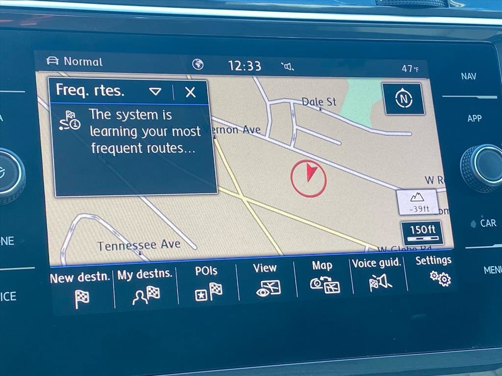 Used 2020 Volkswagen Tiguan SEL image 15