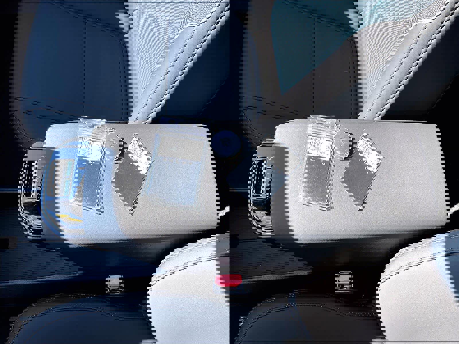 New 2026 Volvo EX30 Plus w/ Protection Package Premier image 35